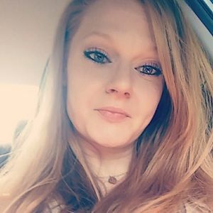 Meet your Posher, Leona